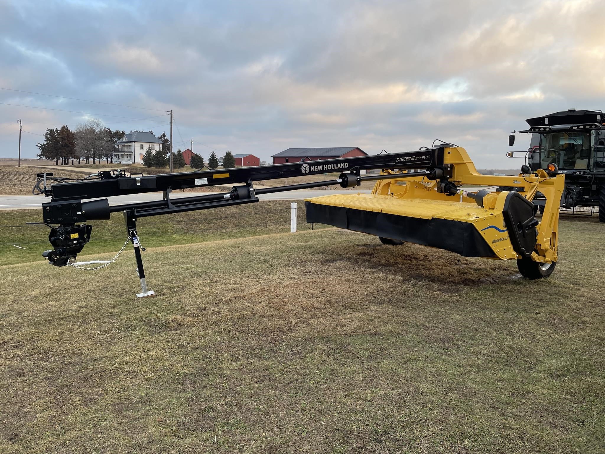 Photo of a 2026 New Holland DISCBINE 313 PLUS