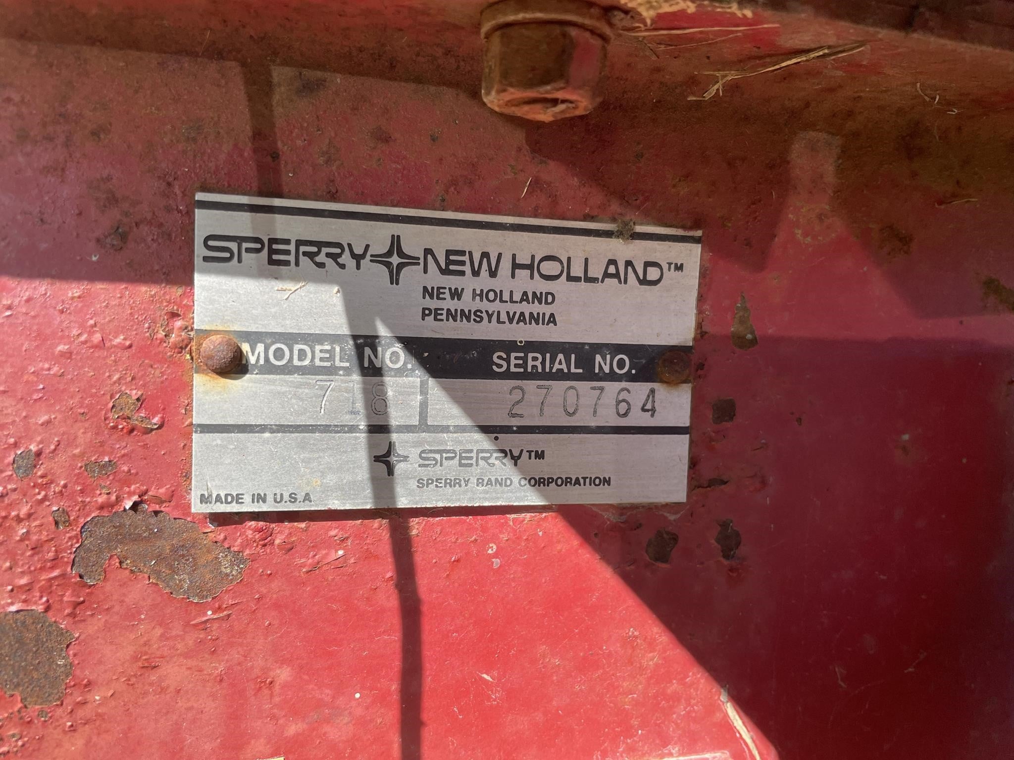 0 New Holland 718