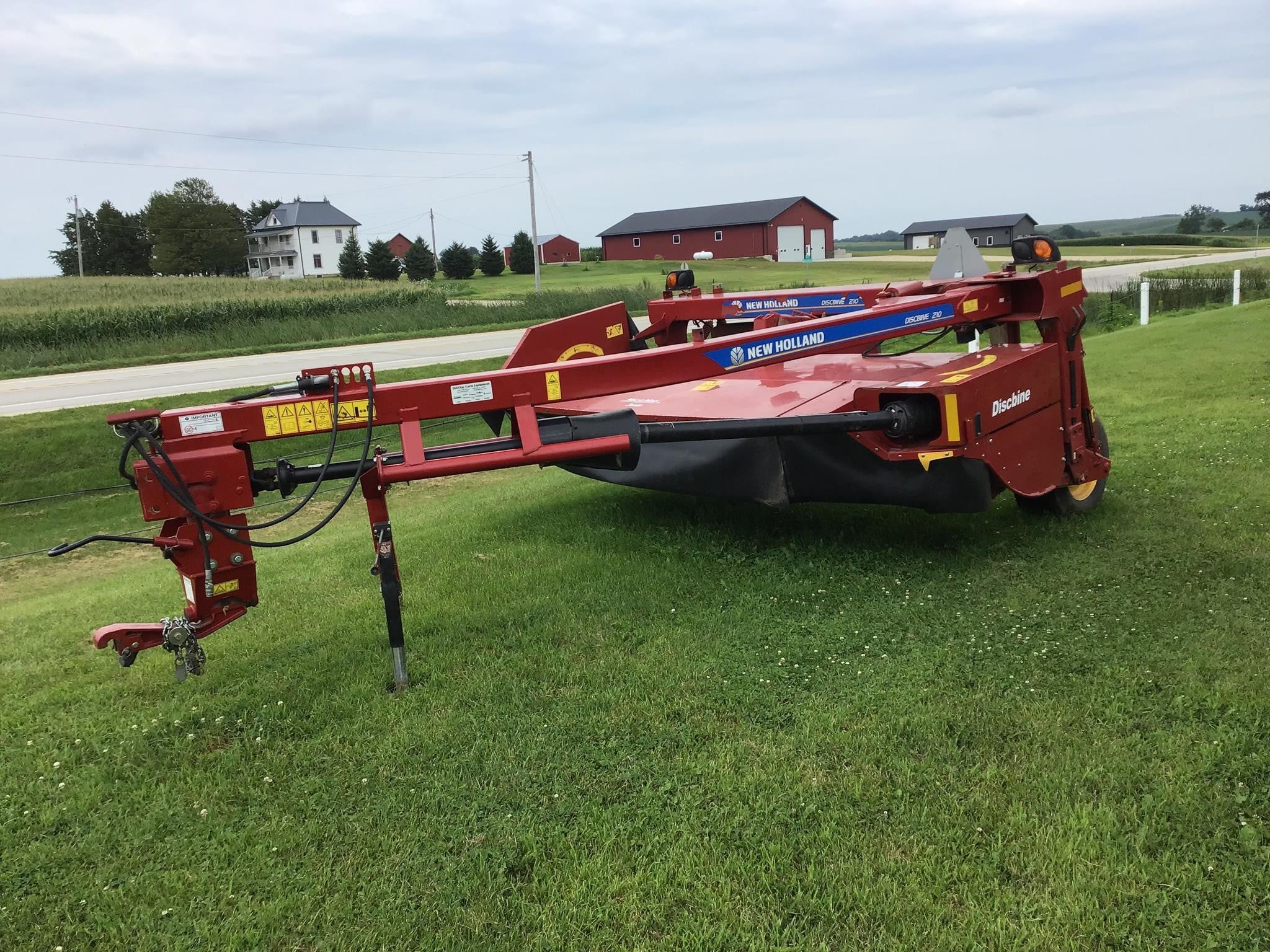 Photo of a 2021 New Holland DISCBINE 210