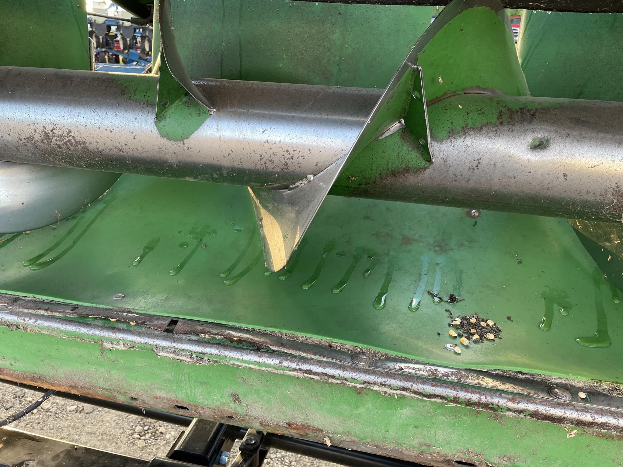 2004 John Deere 893