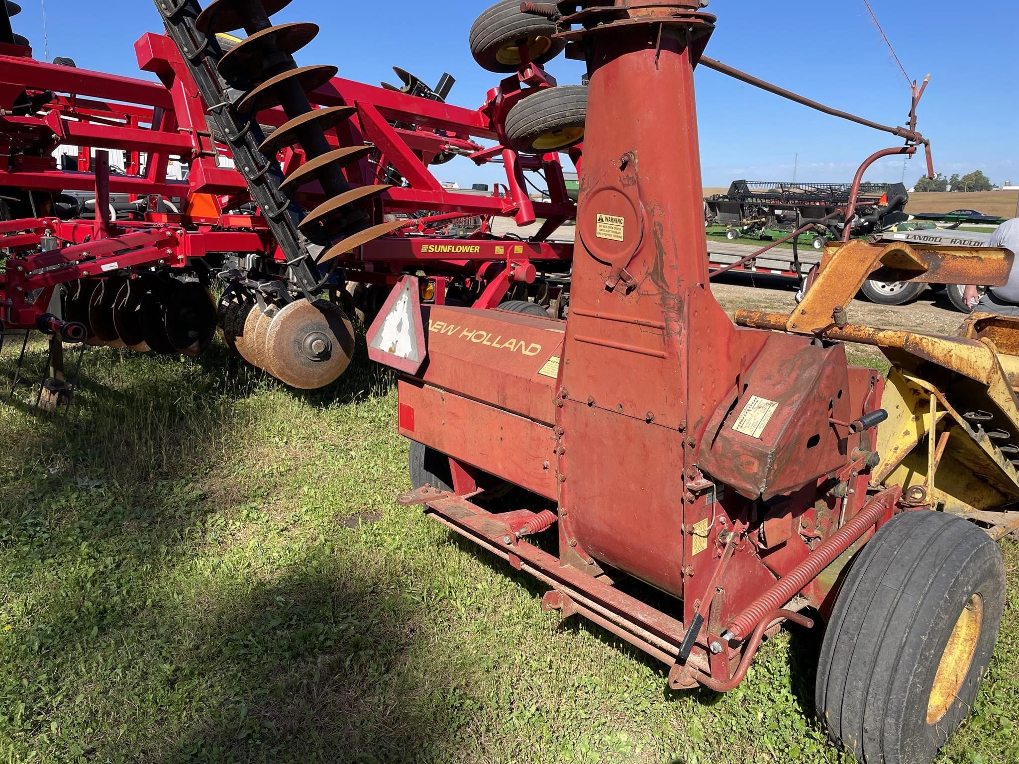 0 New Holland 718