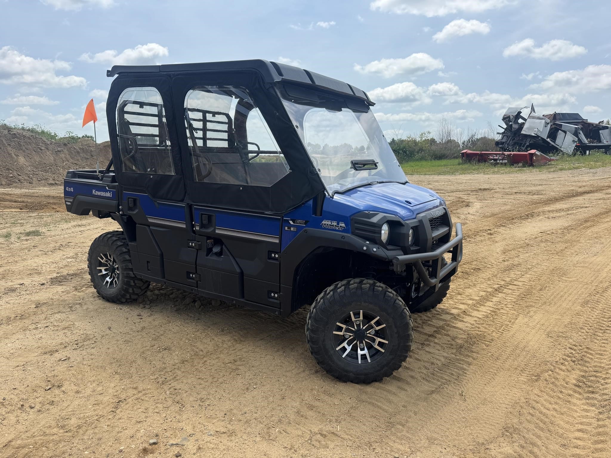 Photo of a 2023 Kawasaki MULE PRO FXT EPS LE