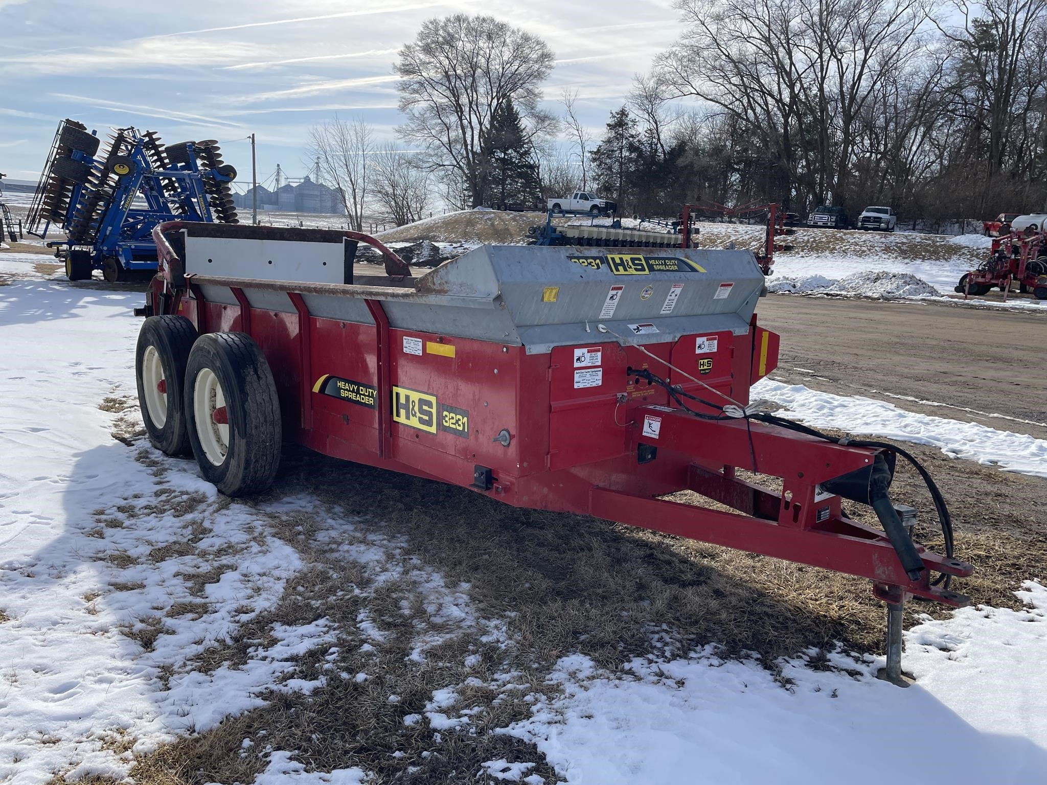 Photo of a 2022 H & S 3231