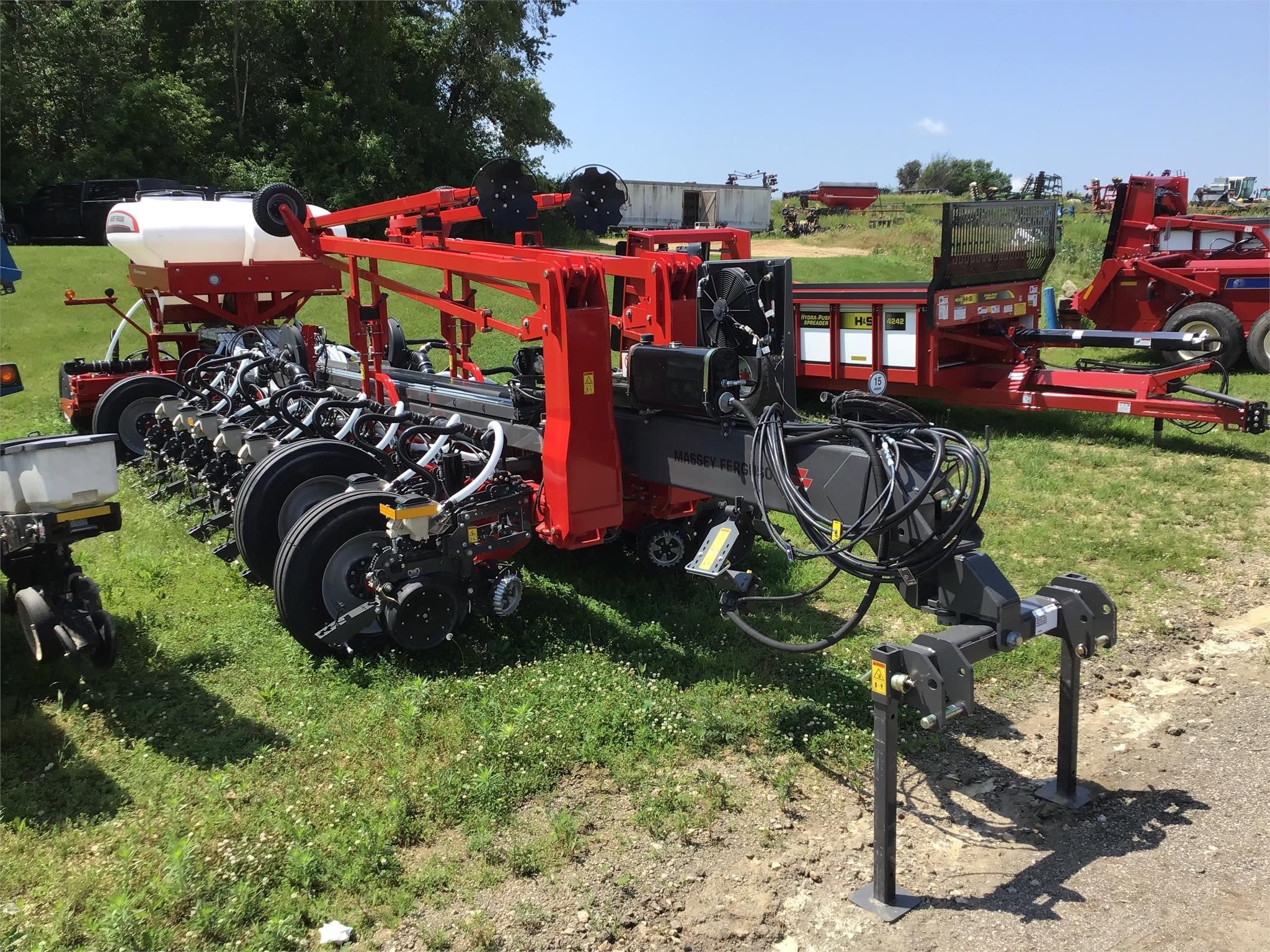 Photo of a 2024 Massey Ferguson VF2430