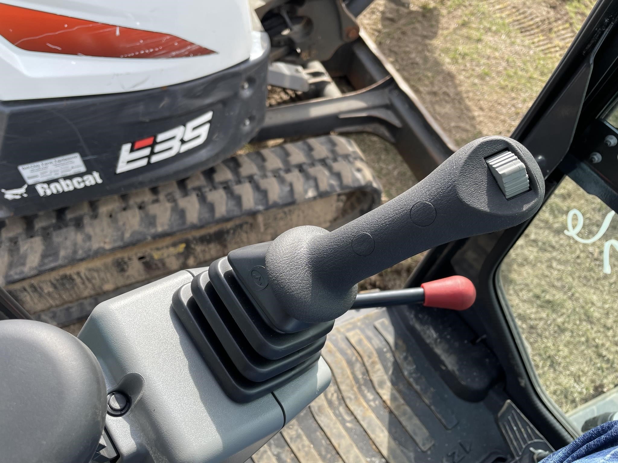 2026 Bobcat E40
