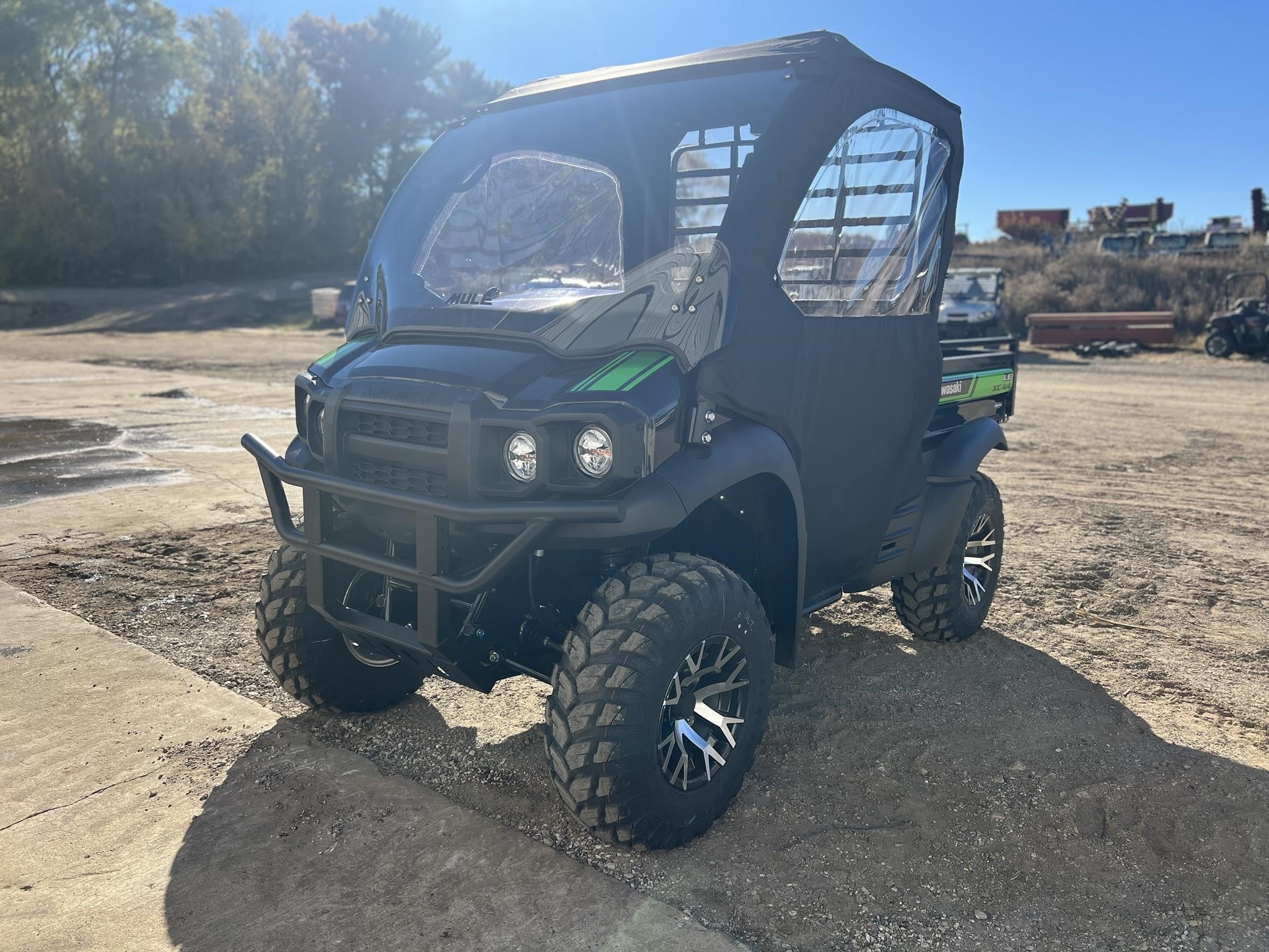 Photo of a 2026 Kawasaki MULE SX 4X4 XC LE FI