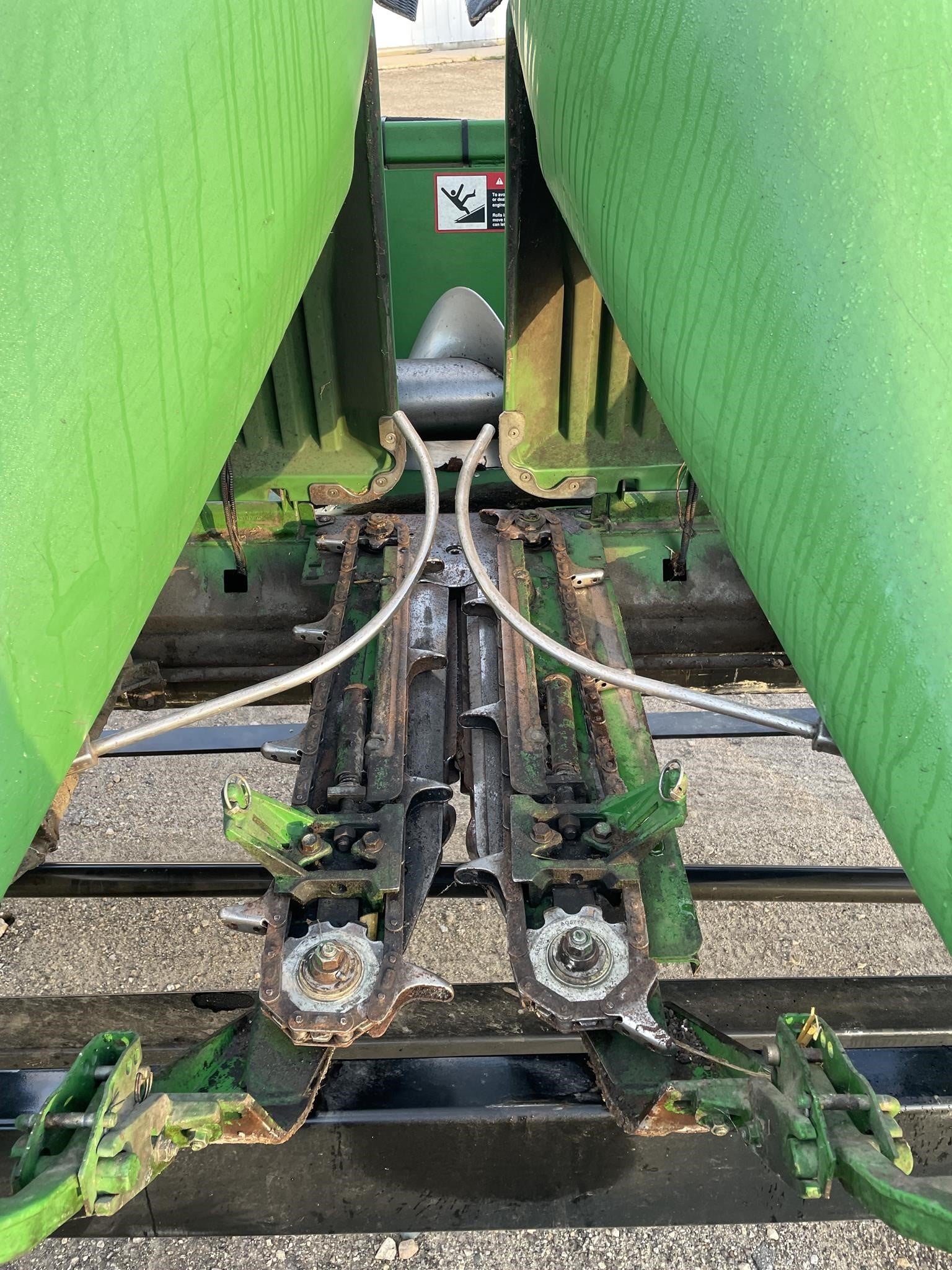 2004 John Deere 893
