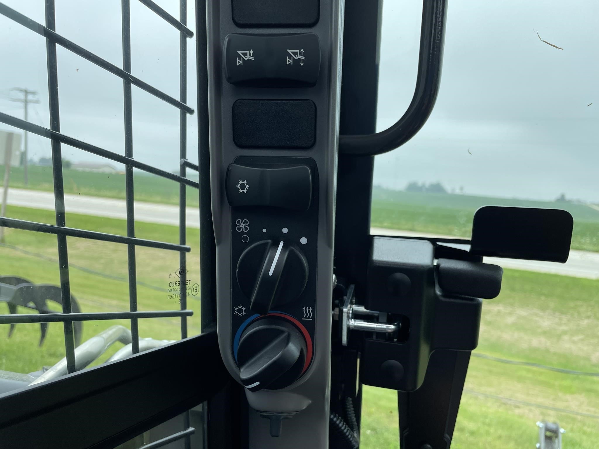2026 New Holland C332