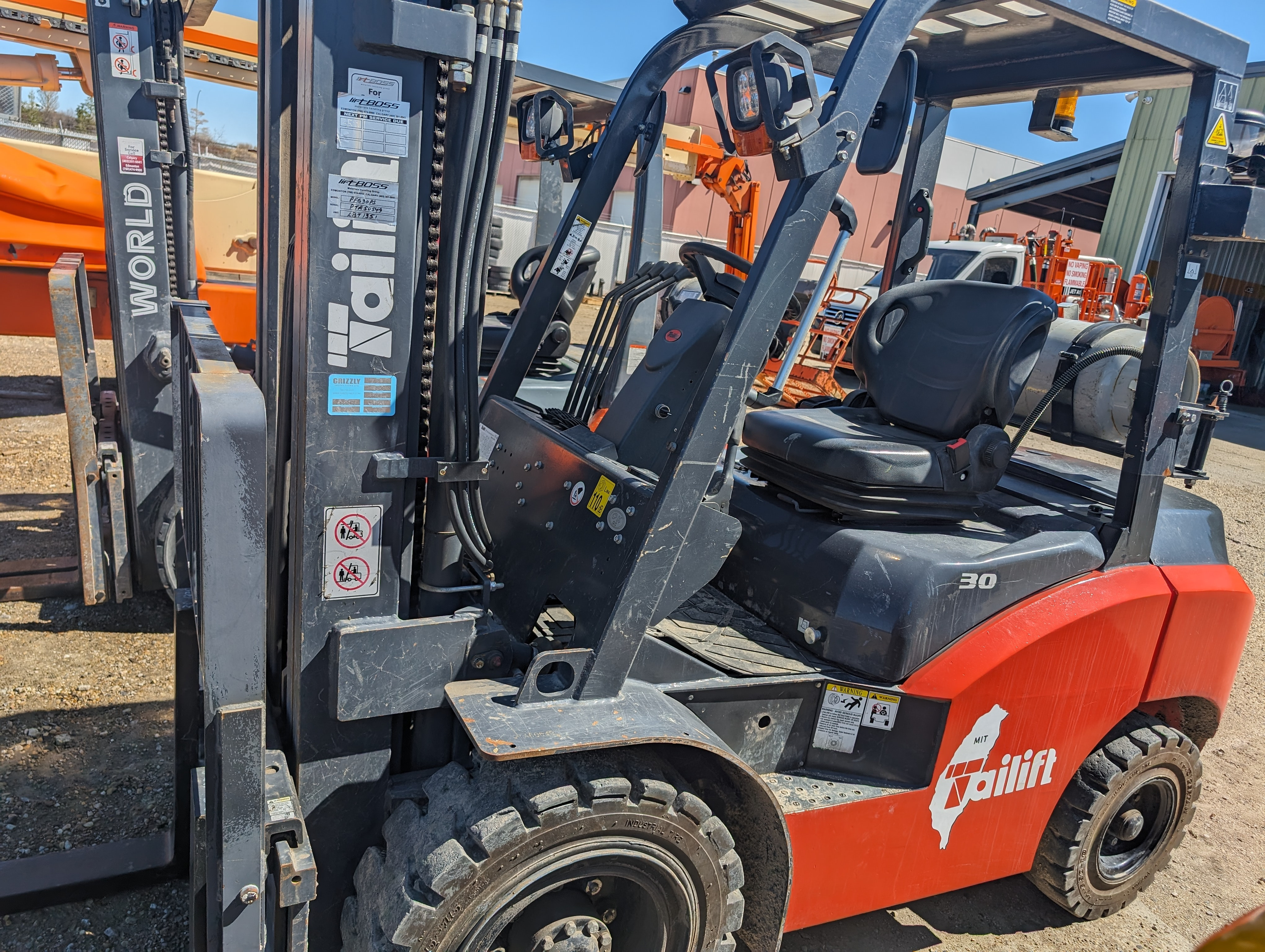 Photo of a 2022 Tailift PFG30-PS