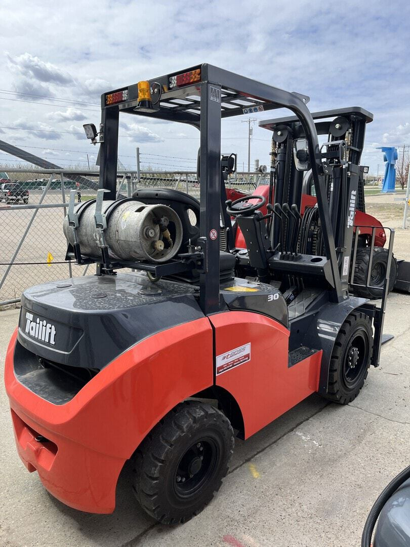 Photo of a  Tailift PFG25