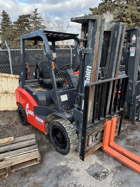 Photo of a  Tailift PFG25