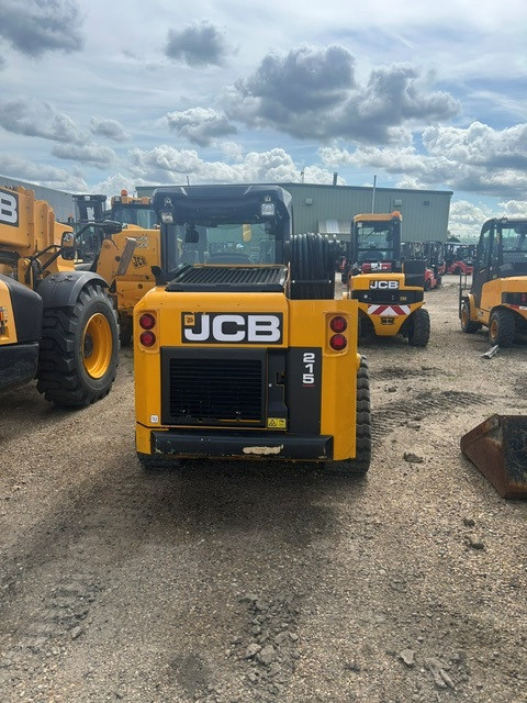 2024 JCB 215T