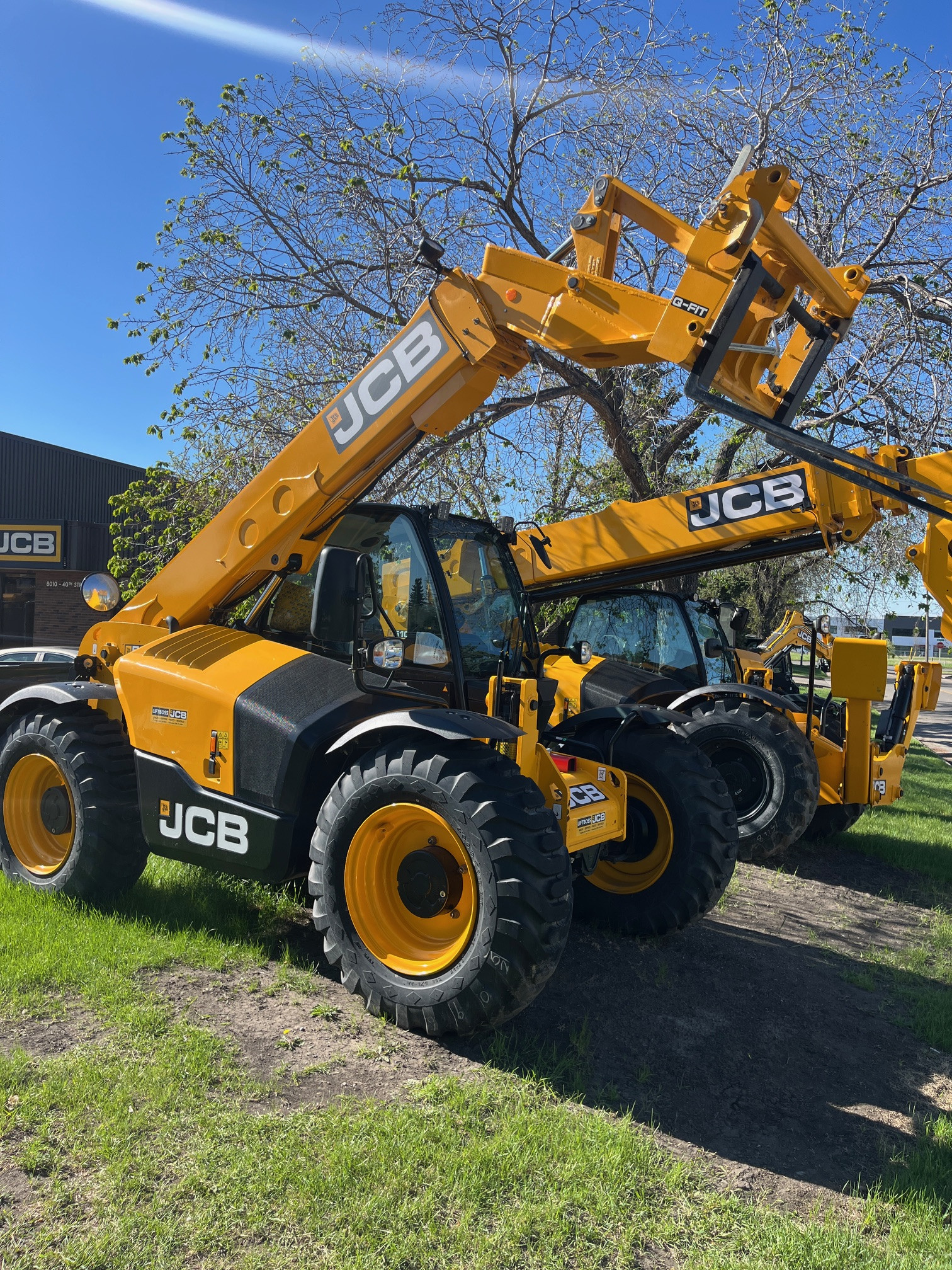 Photo of a 2026 JCB 509-23TC