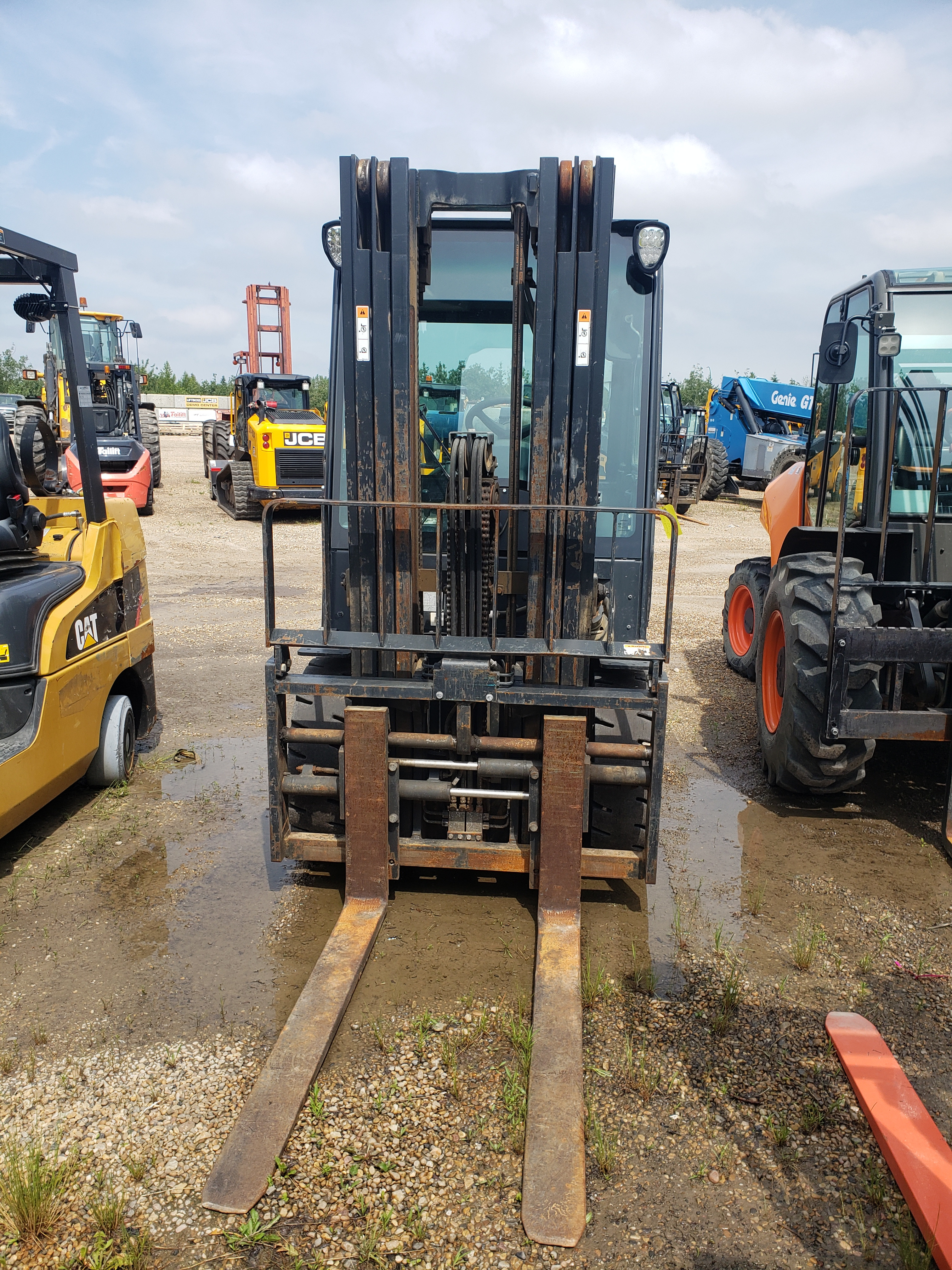 2022 Doosan G30E-7