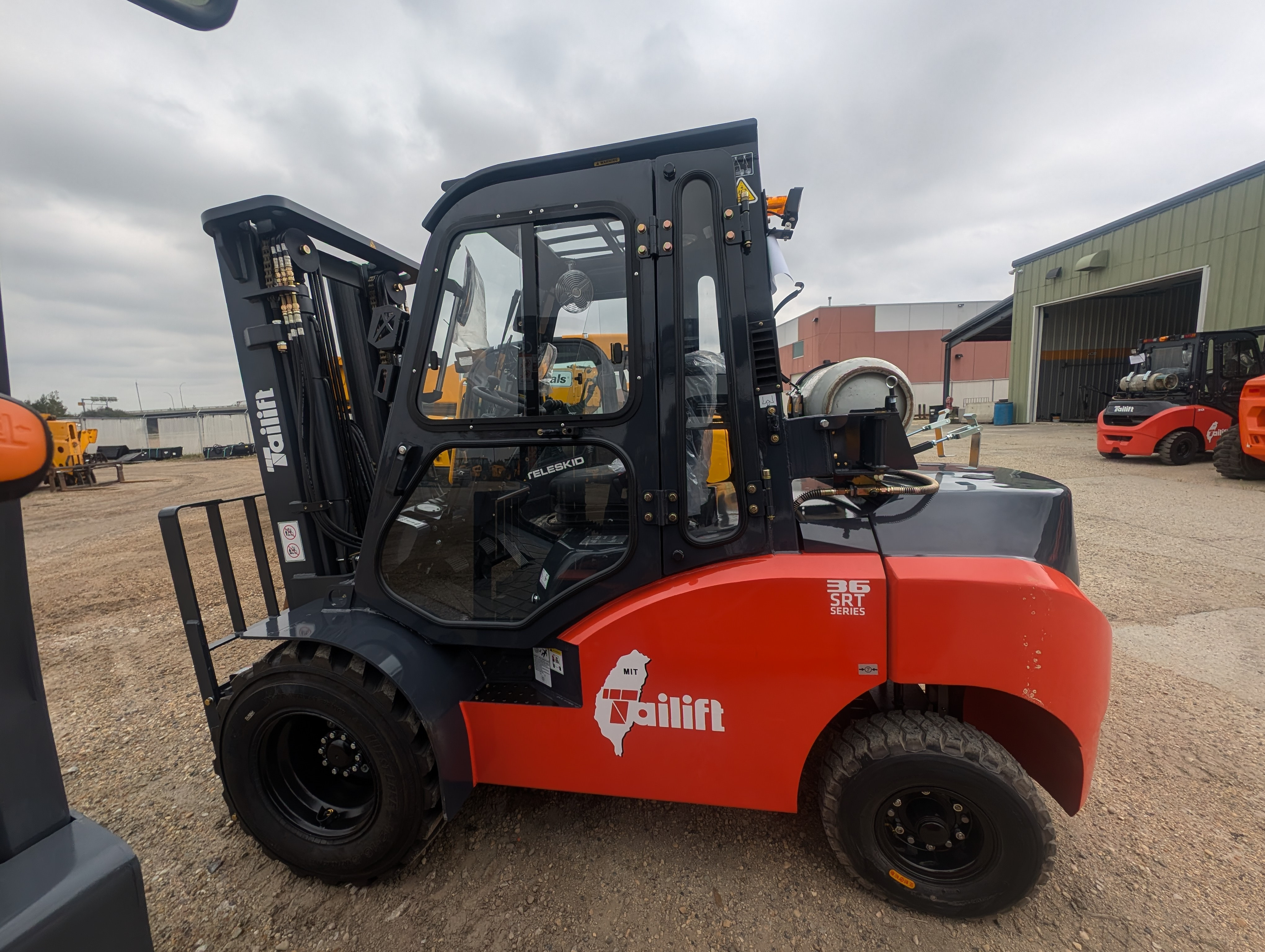 Photo of a 2024 Tailift PFG36SRT