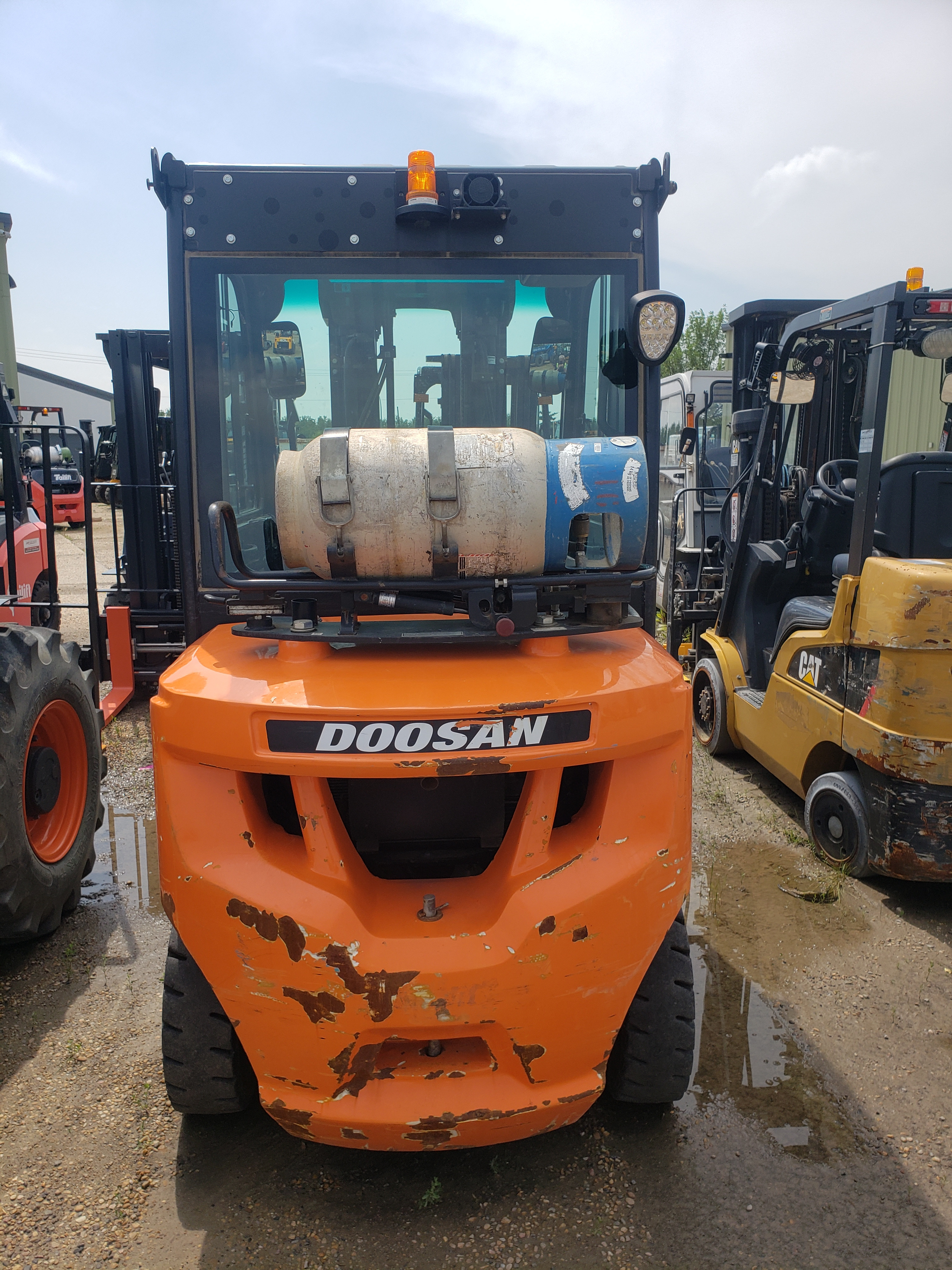 2022 Doosan G30E-7