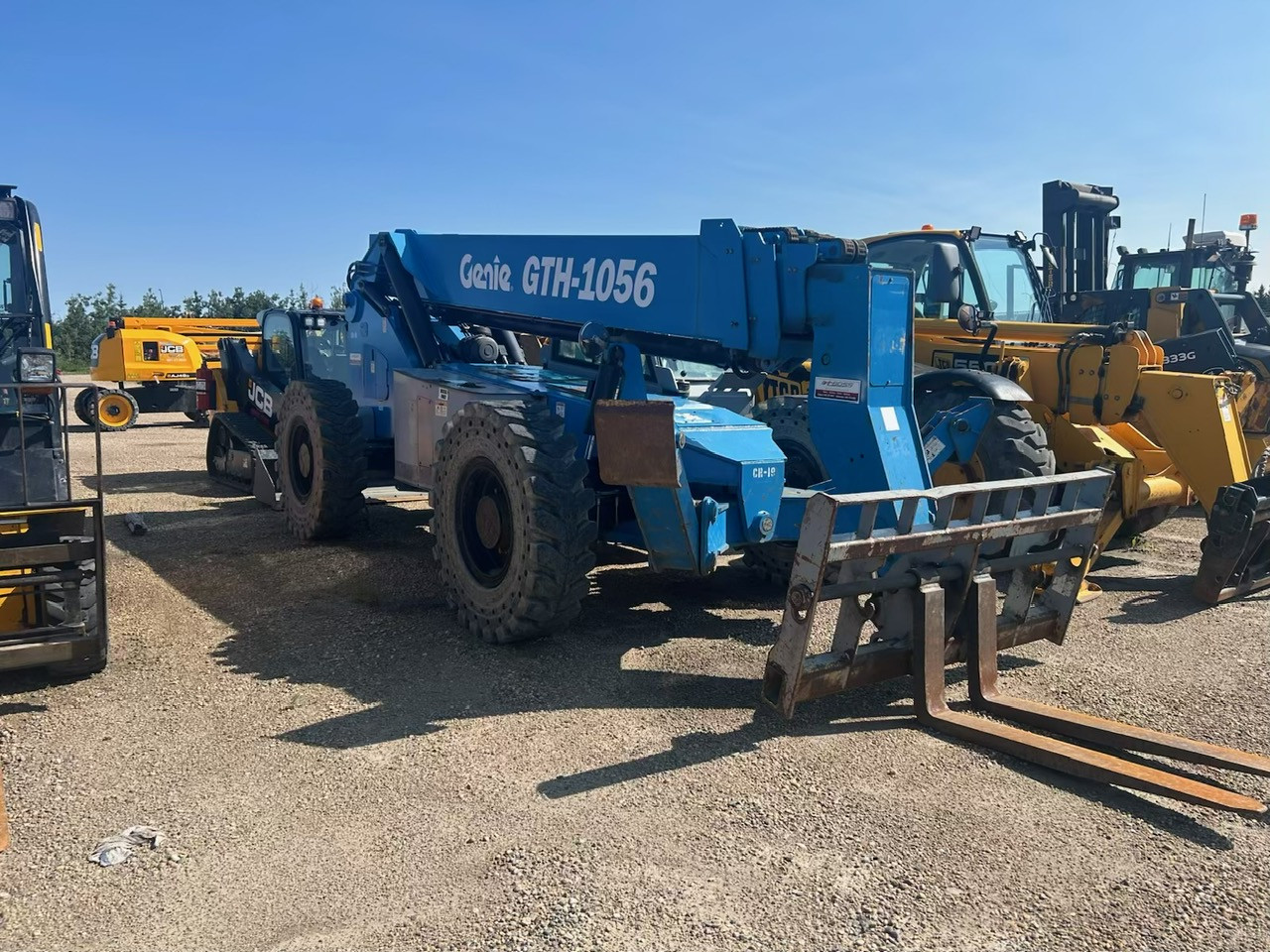 Photo of Genie GTH-1056