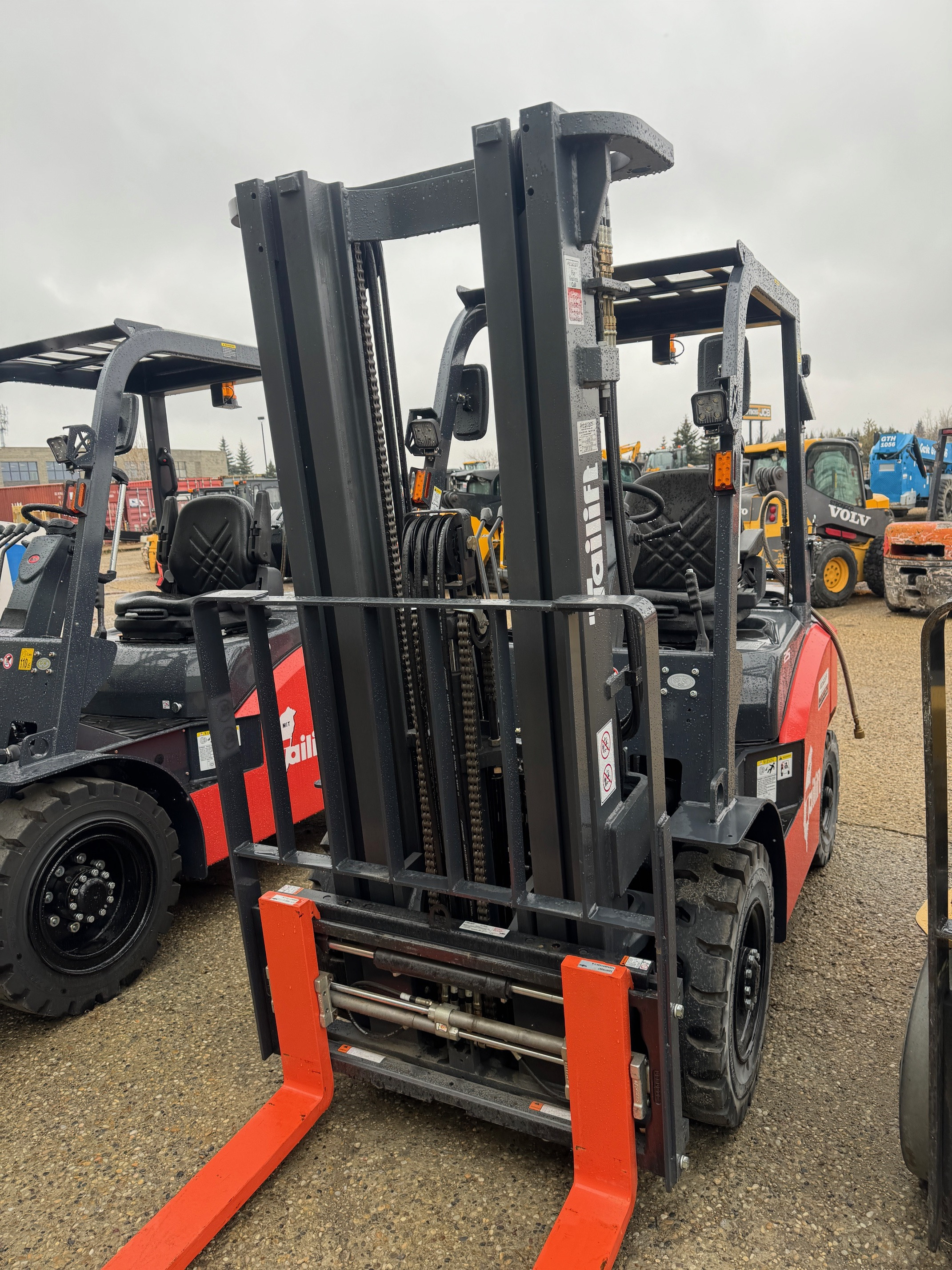 Photo of a 2024 Tailift PFG25