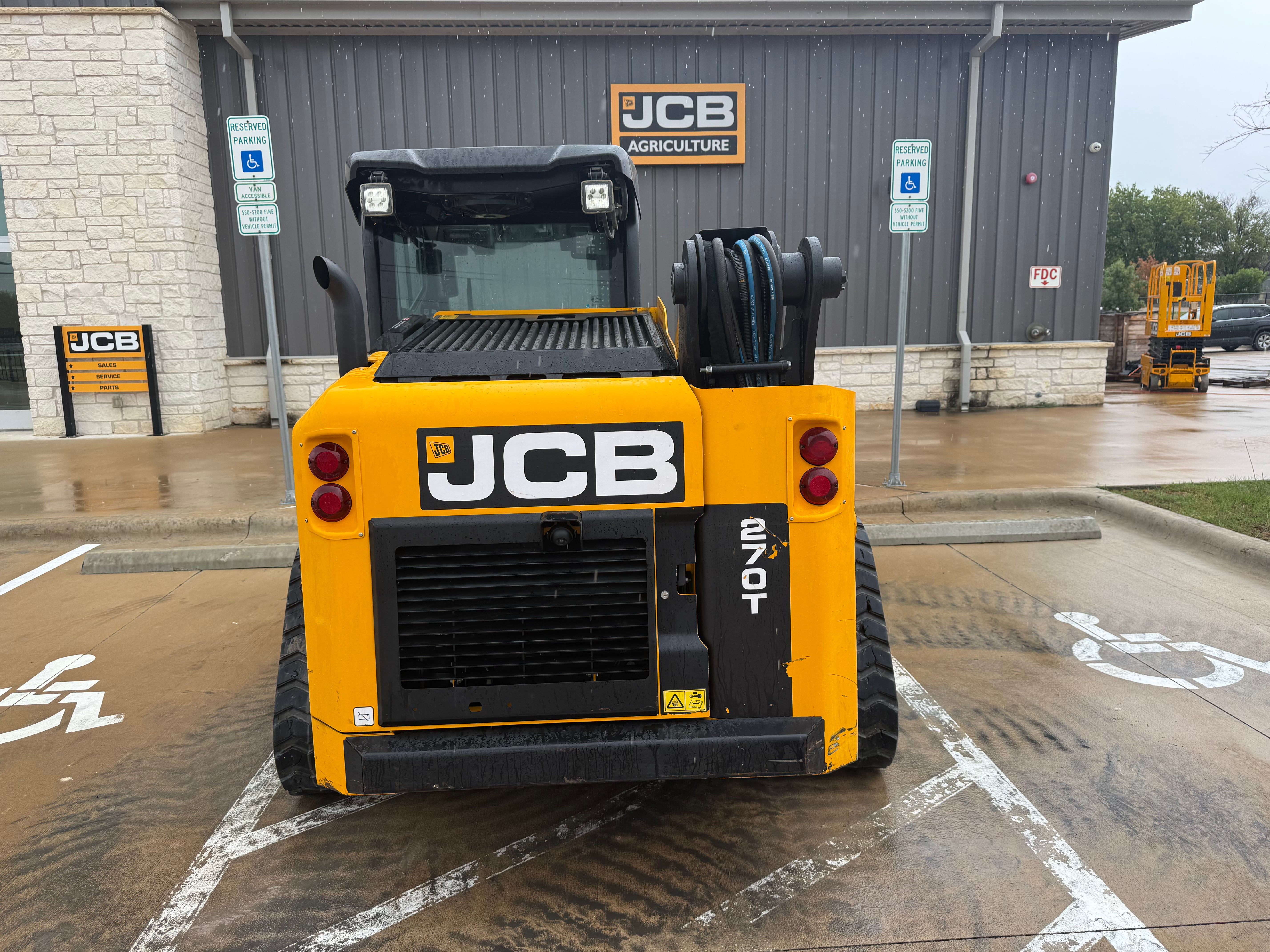 2024 JCB 270T