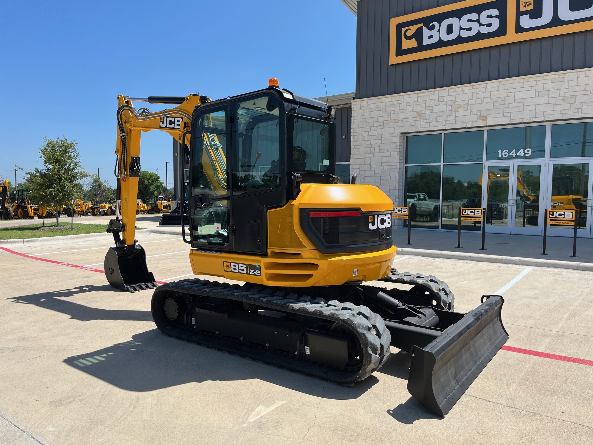2026 JCB 85Z-2