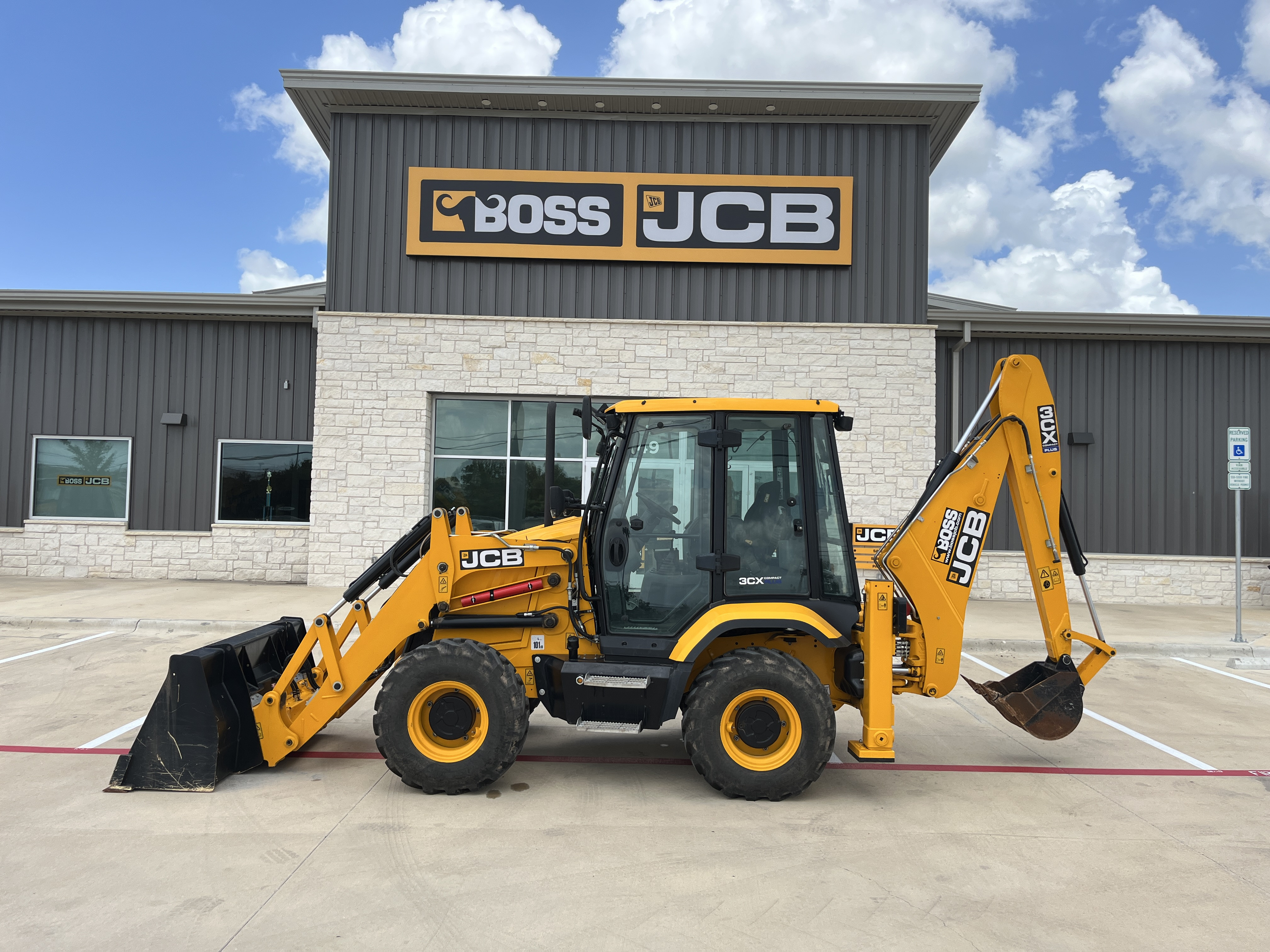 Photo of a 2023 JCB 3CX Compact