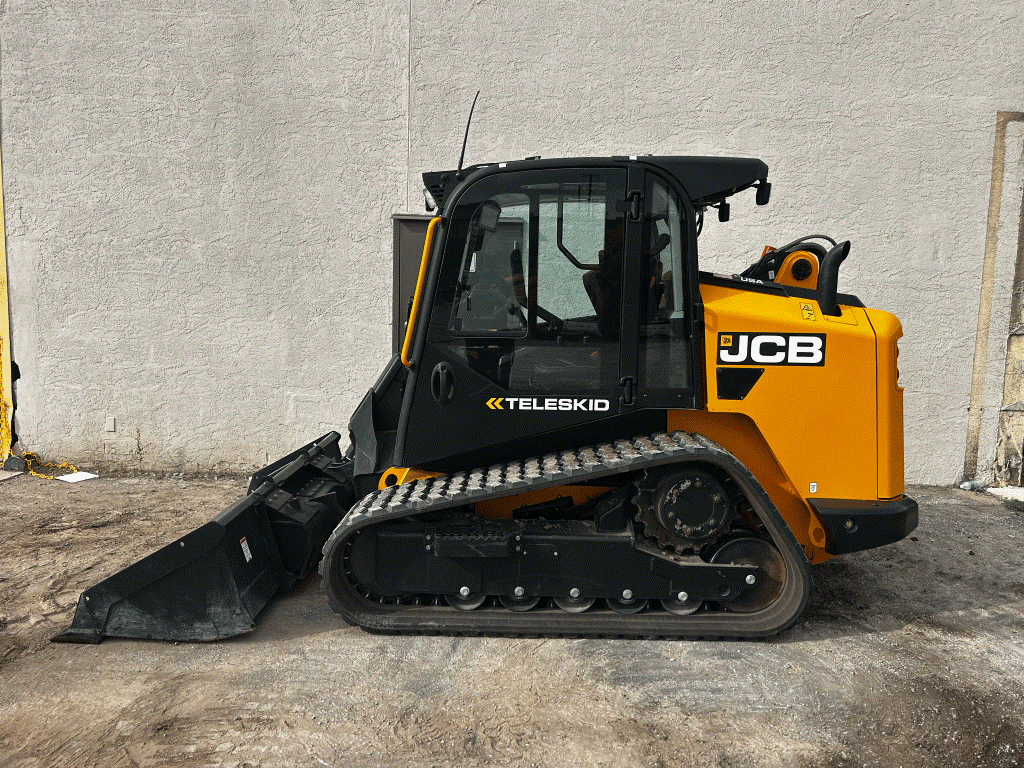 2024 JCB 3TS-8T