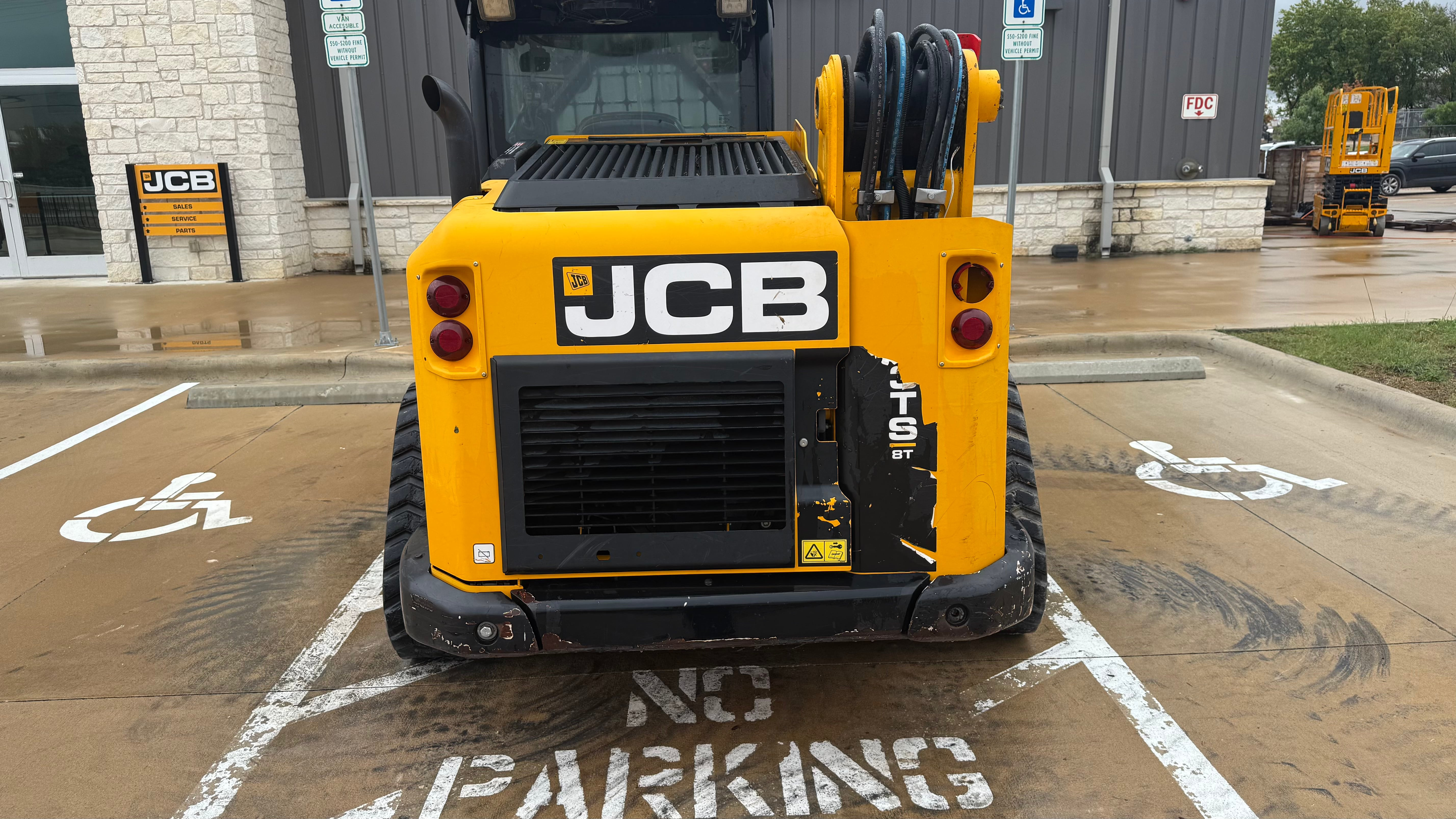 2022 JCB 3TS-8T