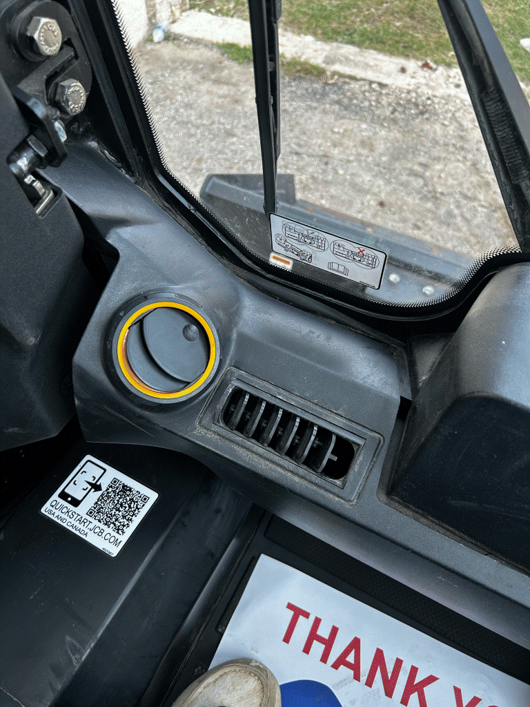 2024 JCB 3TS-8T