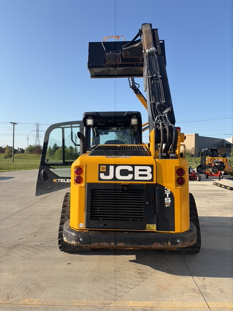 2023 JCB 3TS-8T
