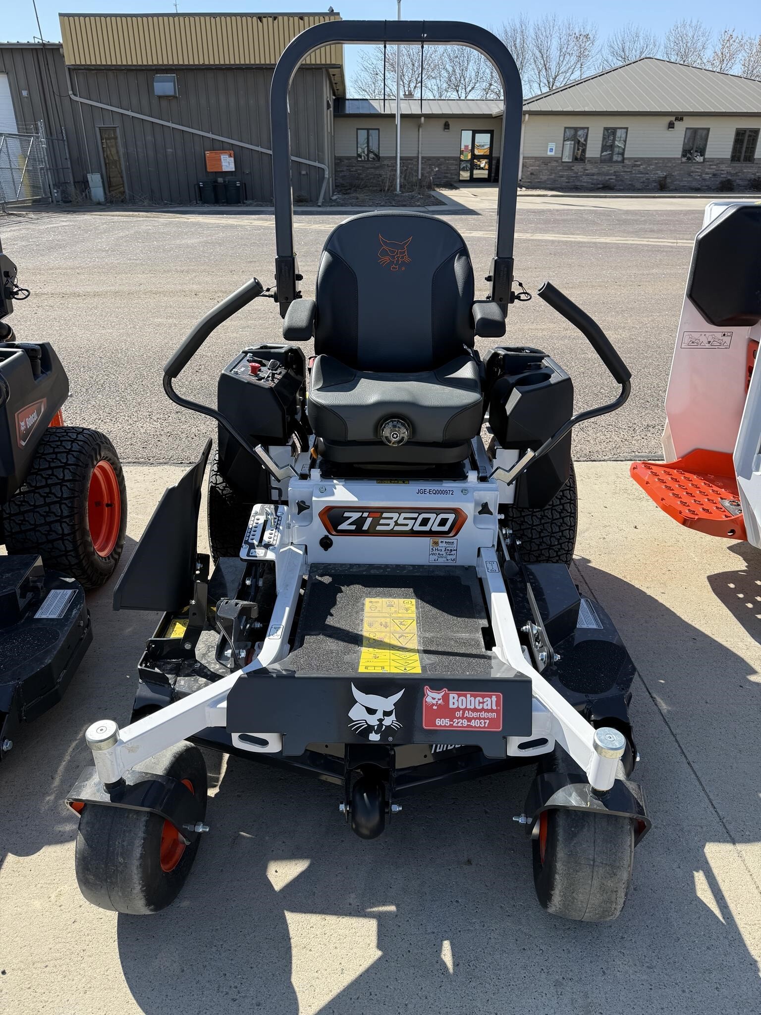 2025 Bobcat ZT3500