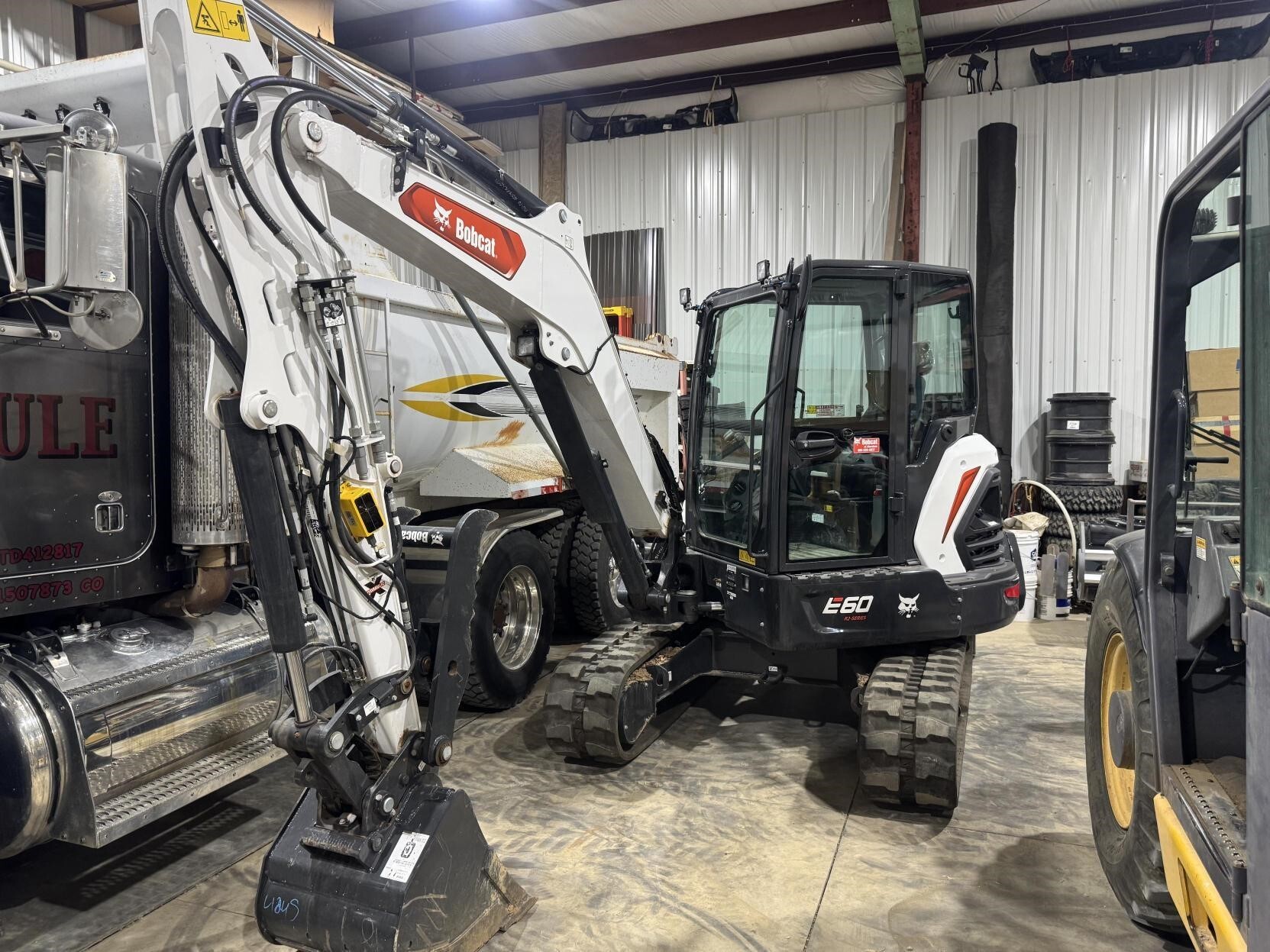 Photo of a 2023 Bobcat E60R2