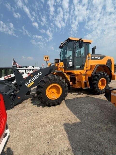 2026 Hyundai HL940AXT