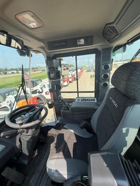 2026 Hyundai HL940AXT