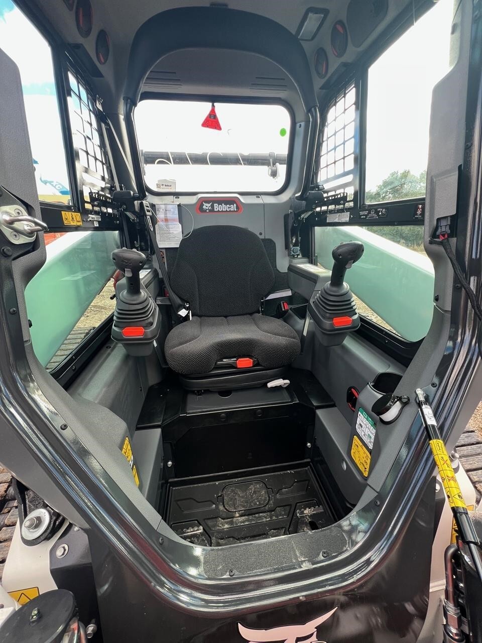 2026 Bobcat T76