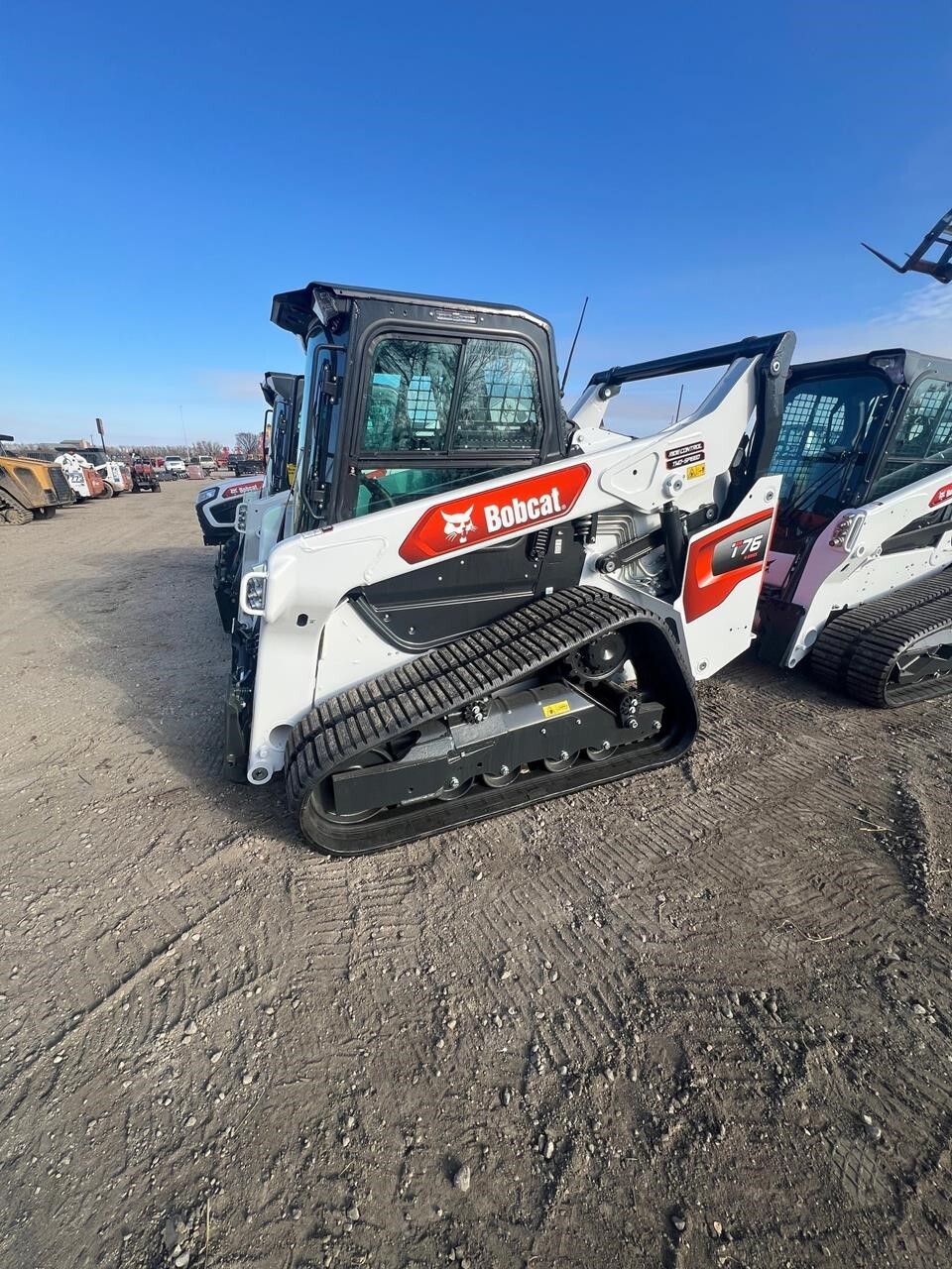 Photo of 2026 Bobcat T76