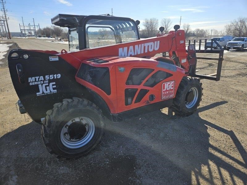 2020 Manitou MTA5519 S3