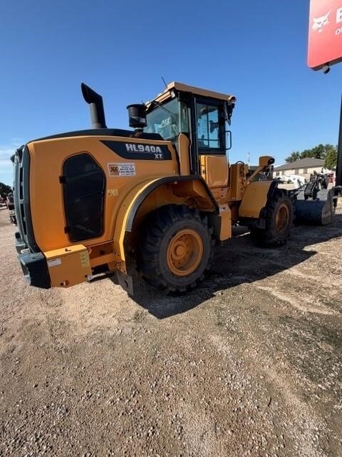2022 Hyundai HL940AXT