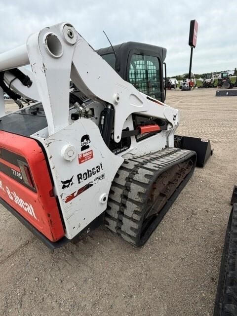2016 Bobcat T740