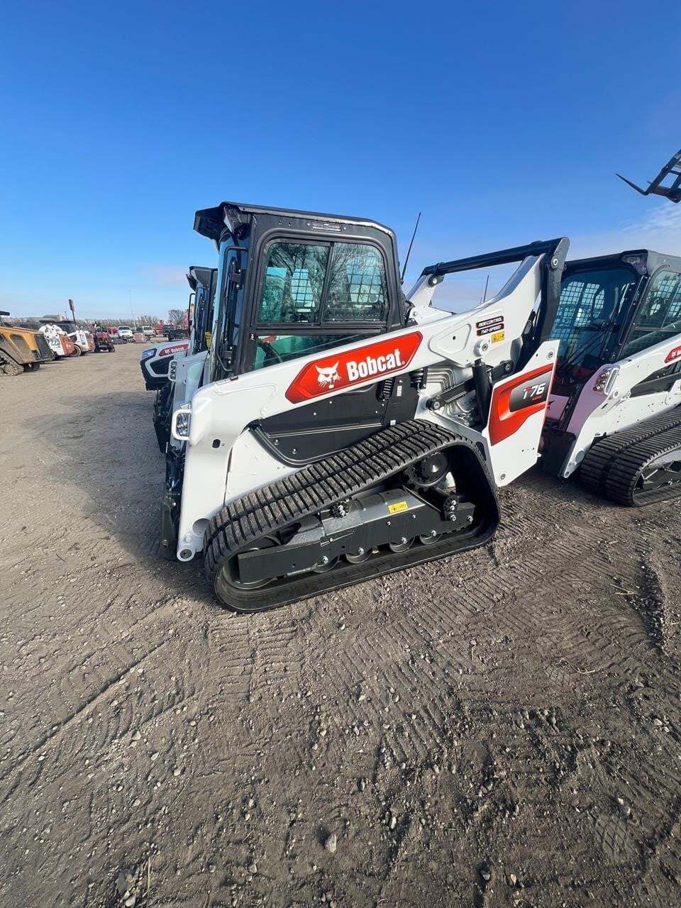 Photo of 2026 Bobcat T76