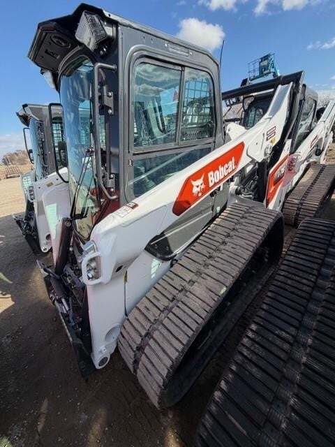 Photo of 2026 Bobcat T76