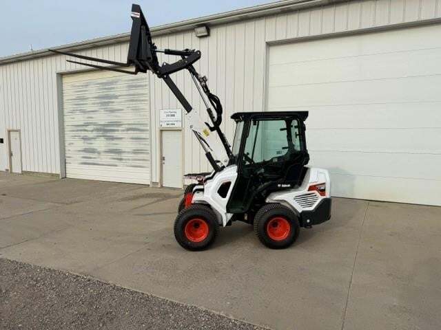 2023 Bobcat L28