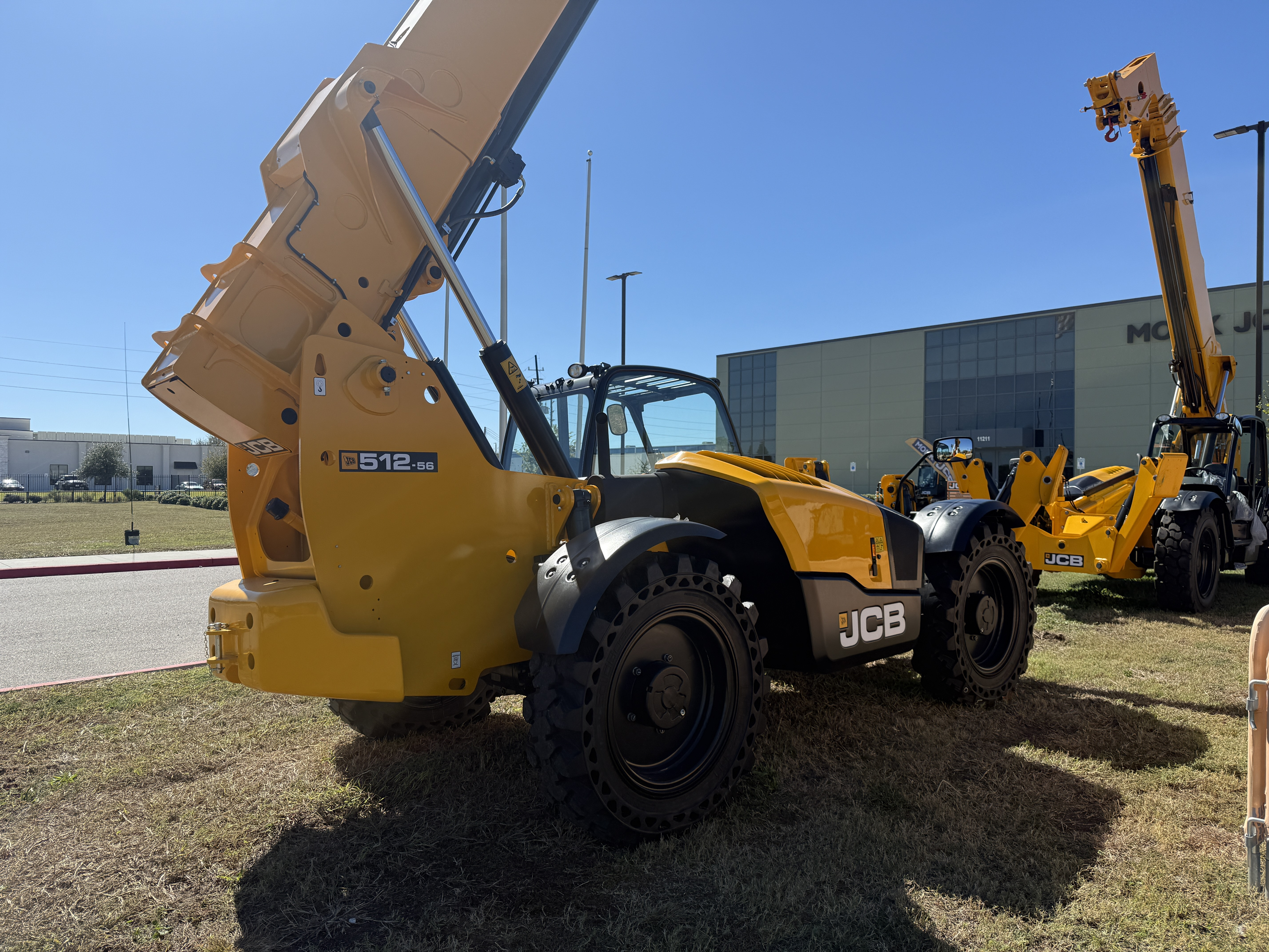 2025 JCB 512-56