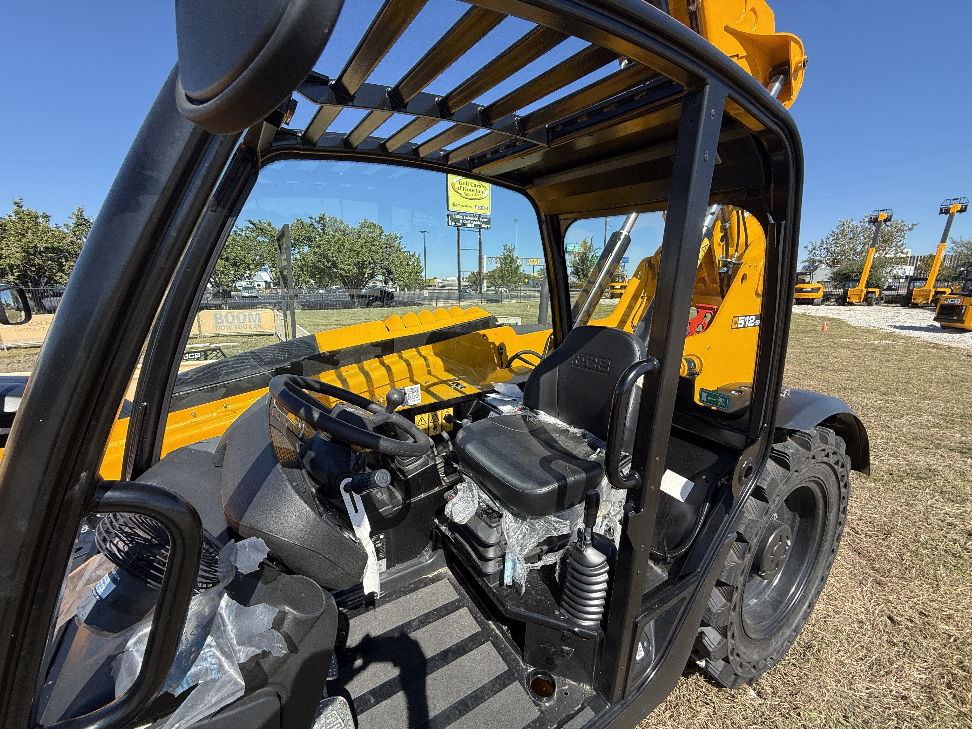 2025 JCB 512-56