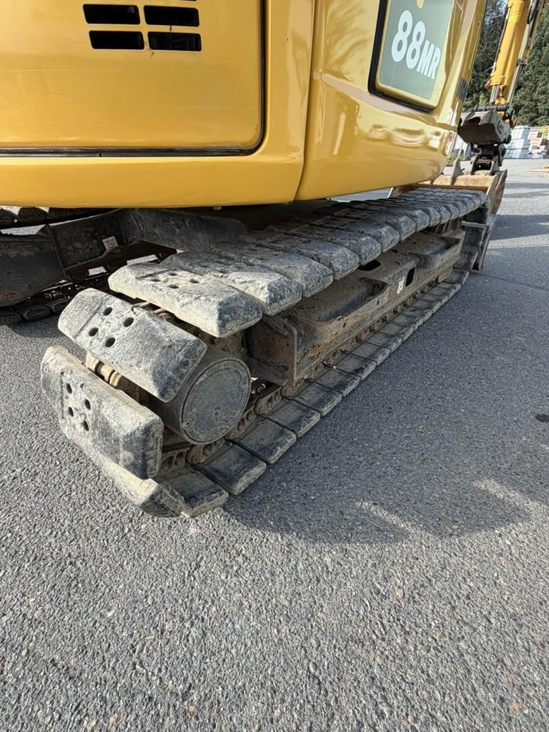 2024 Komatsu PC88MR-11