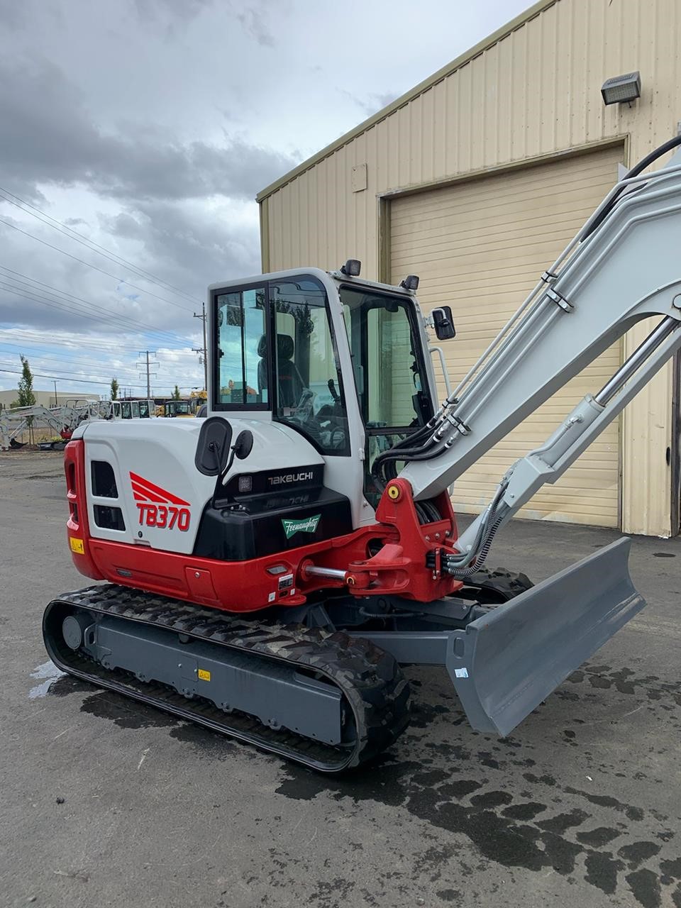 2024 Takeuchi TB370