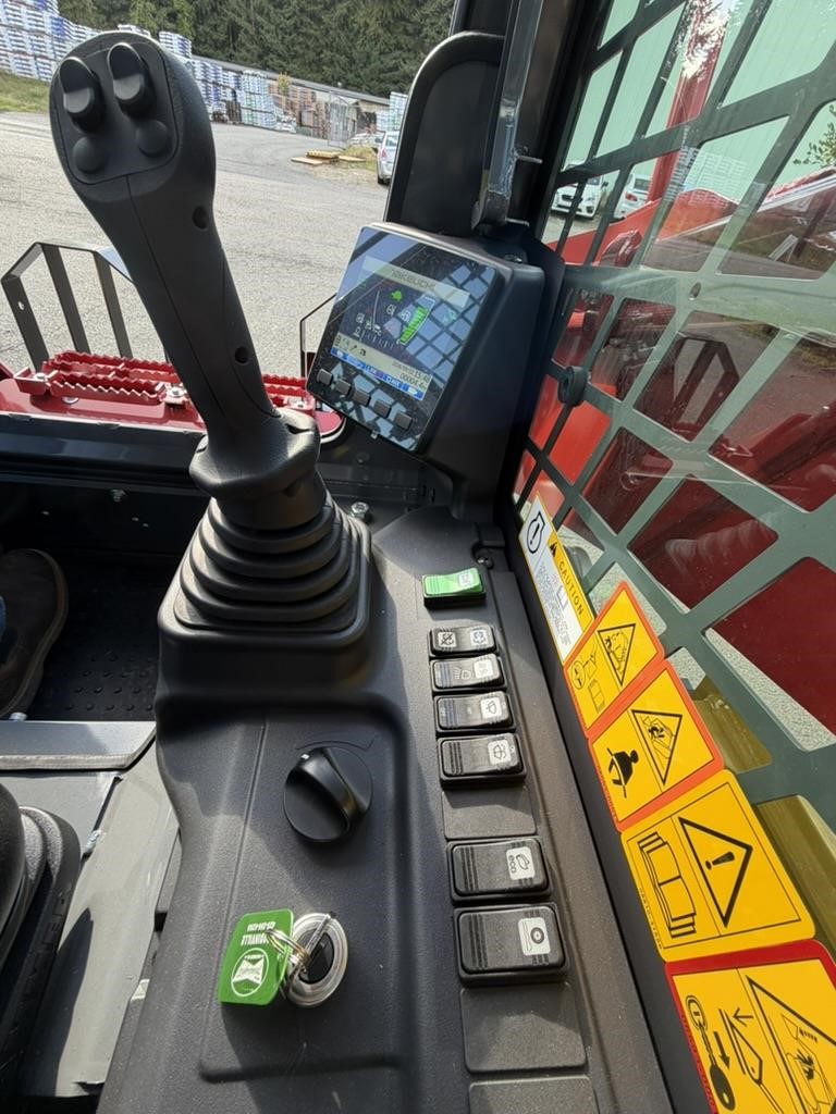 2026 Takeuchi TL10V2