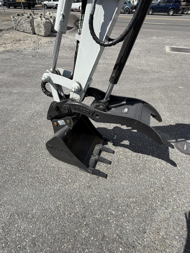 2026 Takeuchi TB240