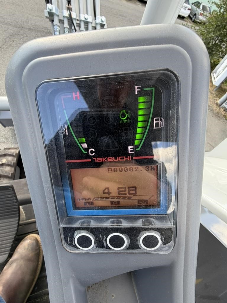 2026 Takeuchi TB240