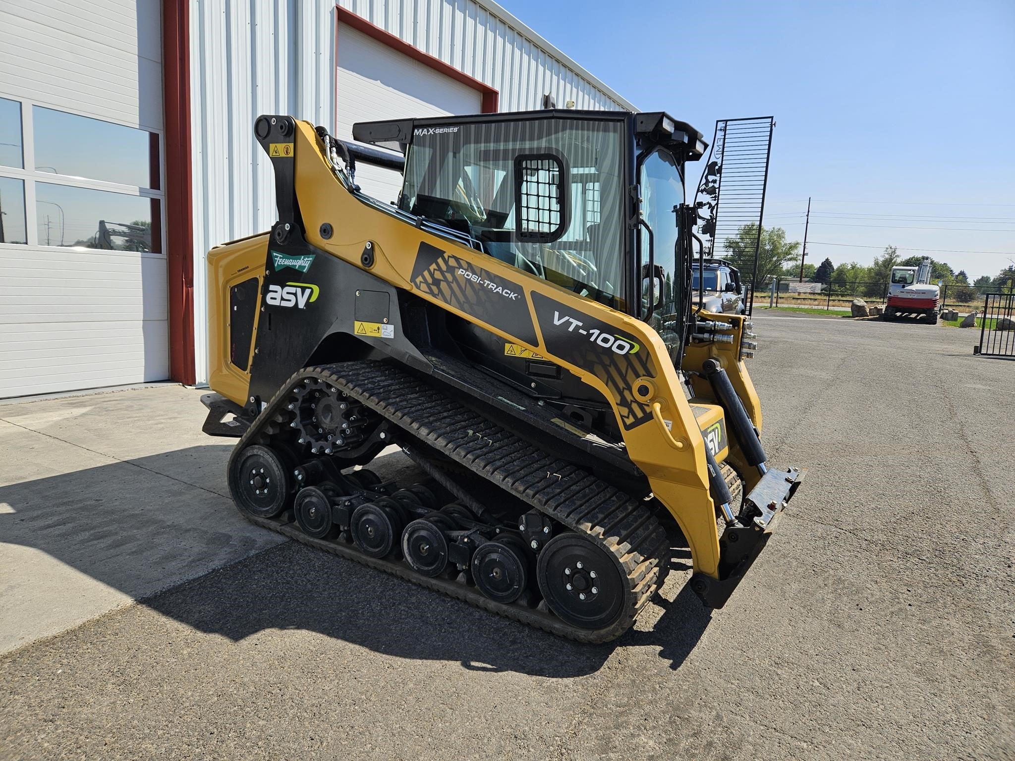2025 ASV POSI-TRACK VT100 MAX