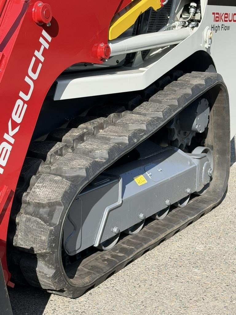2026 Takeuchi TL8R2